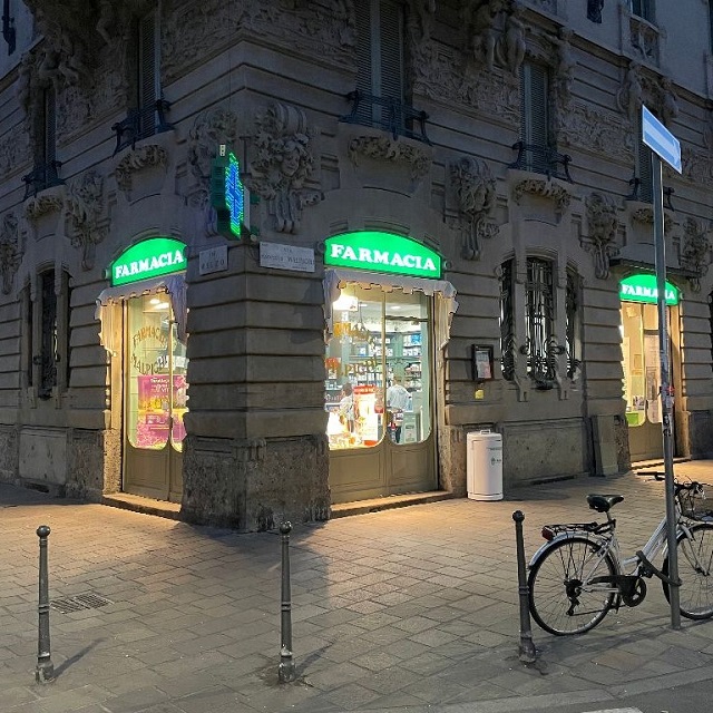Esterno angolo sera